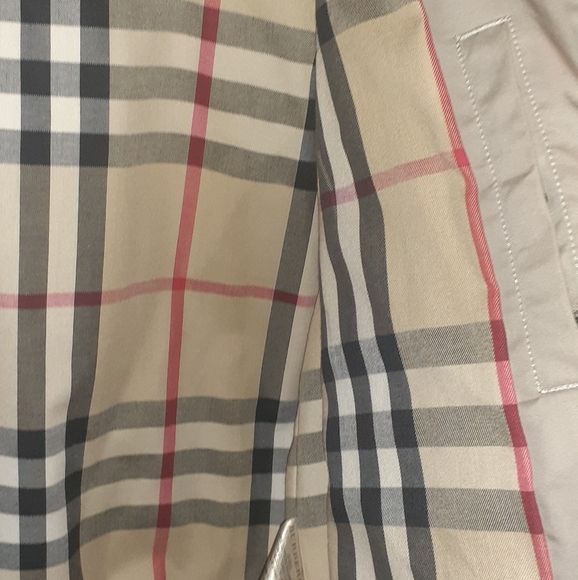 Burberry Harworth Zip jacket . It's a classic!! - Picture 6 of 8